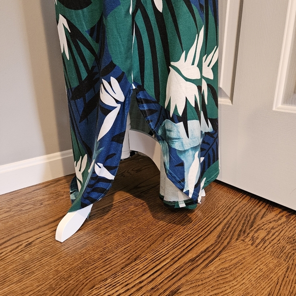 Summer Maxi Dress - Picture 2 of 7